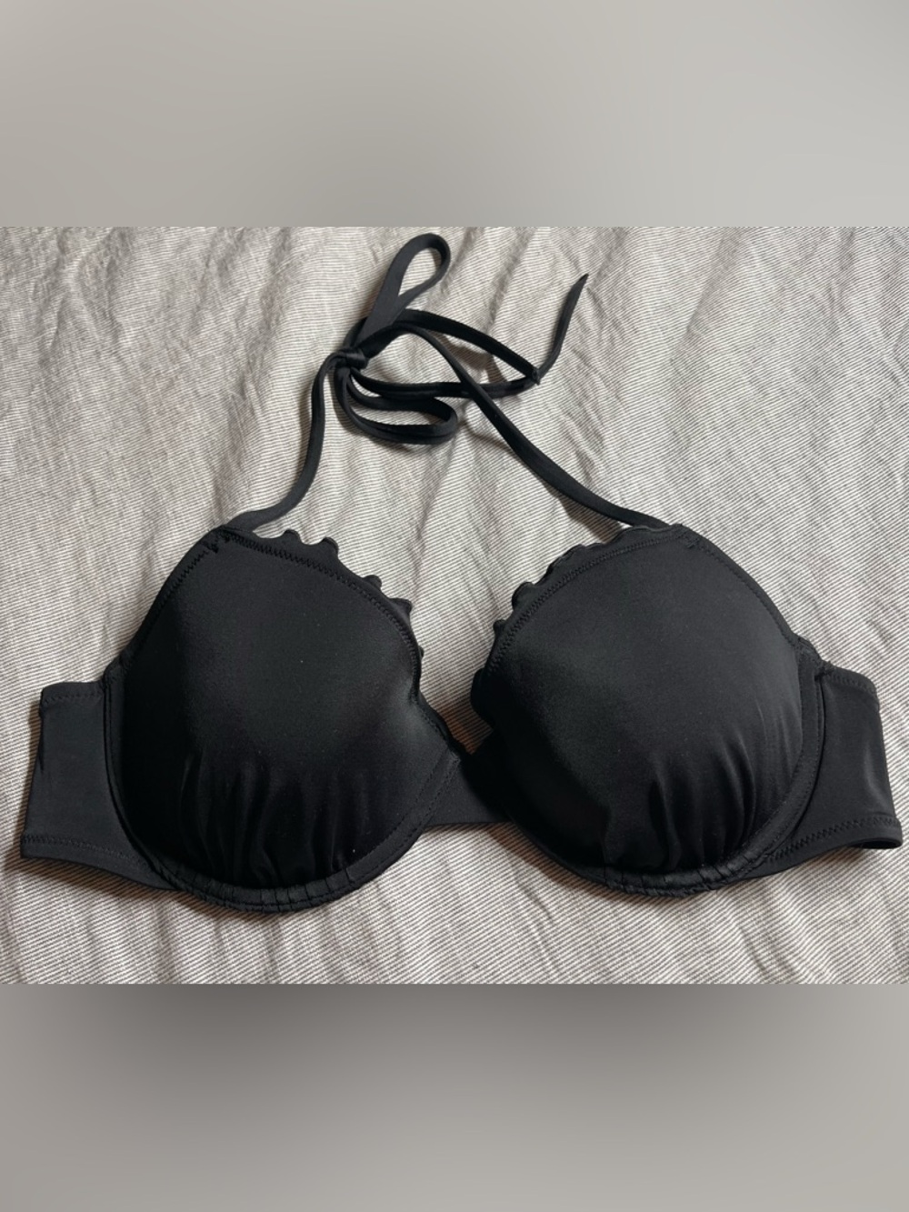 NWOT Women’s Black Halter Swim Top 36B